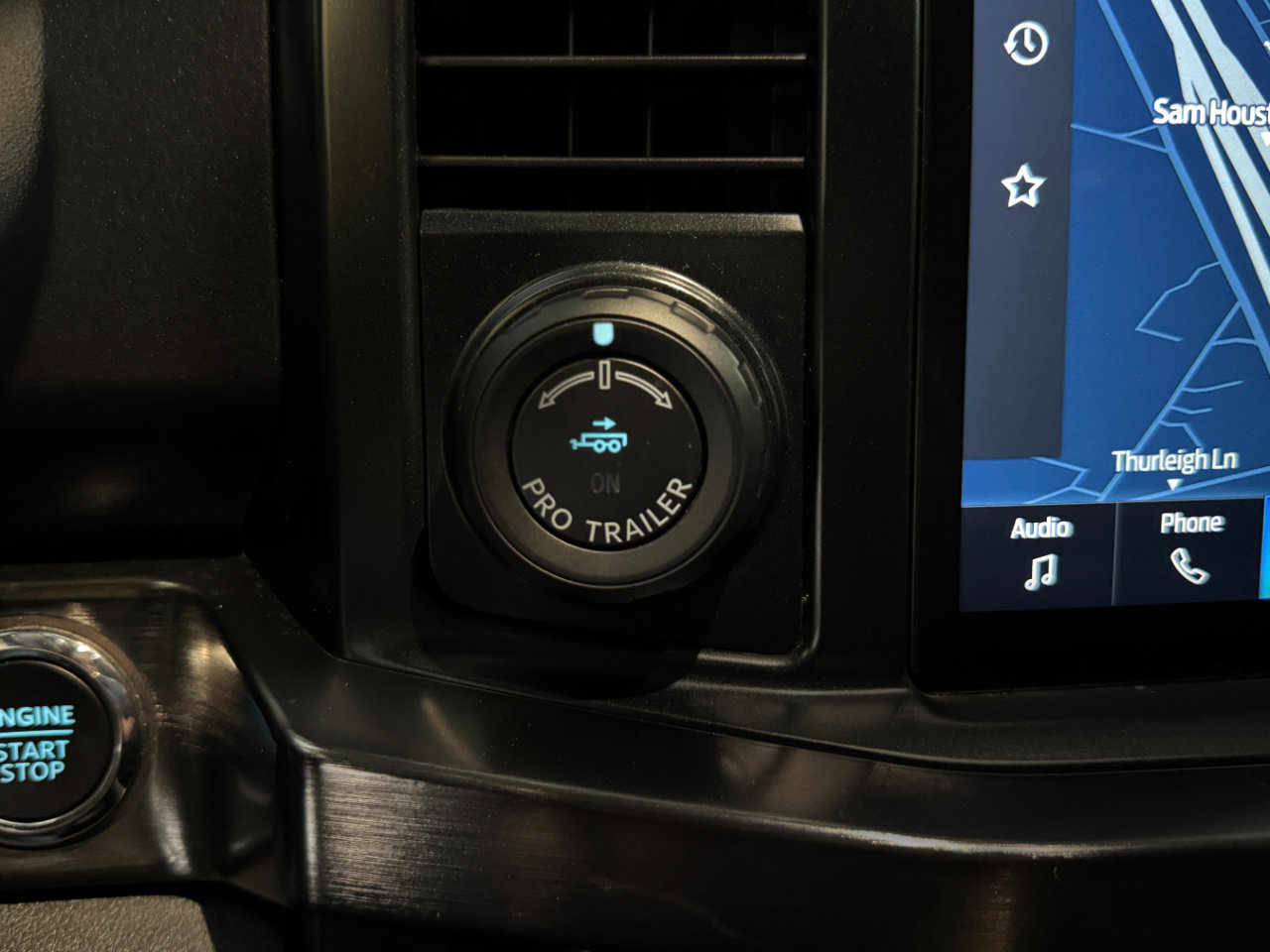 Used 2023 Ford F250 Lariat w/ Lariat Ultimate Package image 28