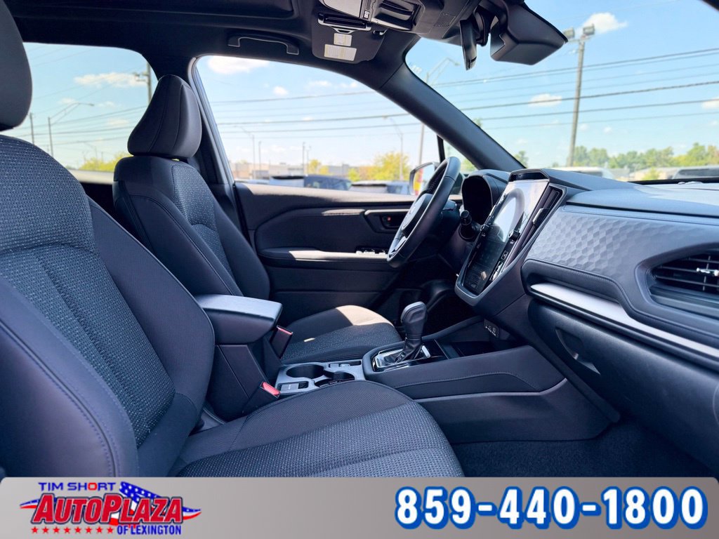 Used 2025 Subaru Forester Premium AWD/4WD image 33