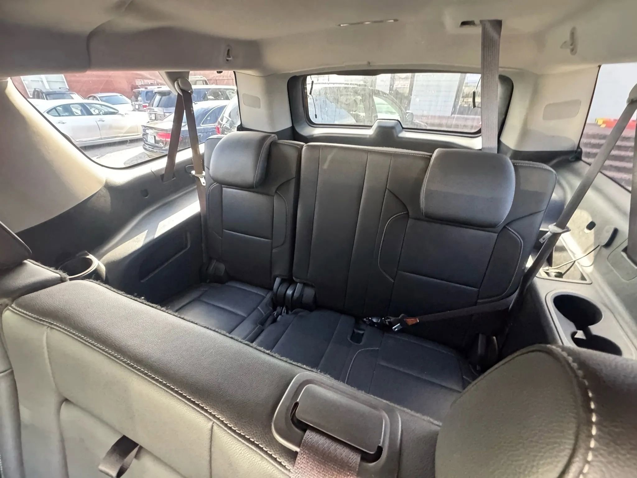 Used 2015 Chevrolet Suburban LTZ image 16