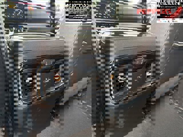 Used 2023 GMC Sierra 1500 AT4 w/ AT4 Premium Package image 13