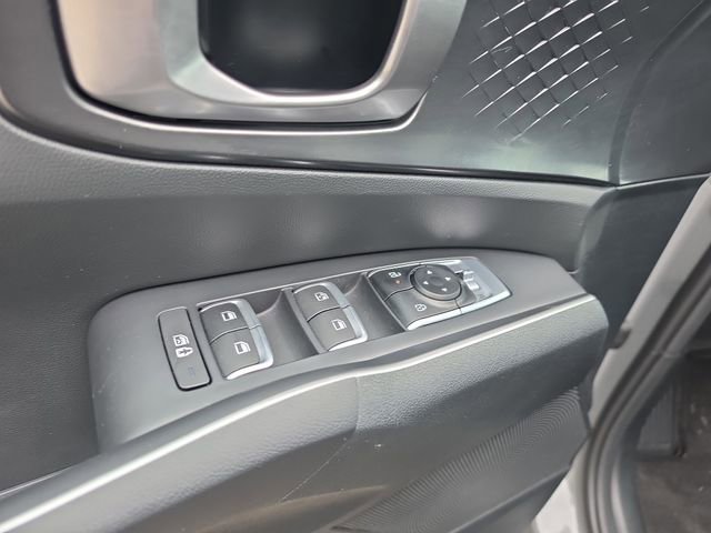 Certified 2026 Kia Sorento S FWD image 18