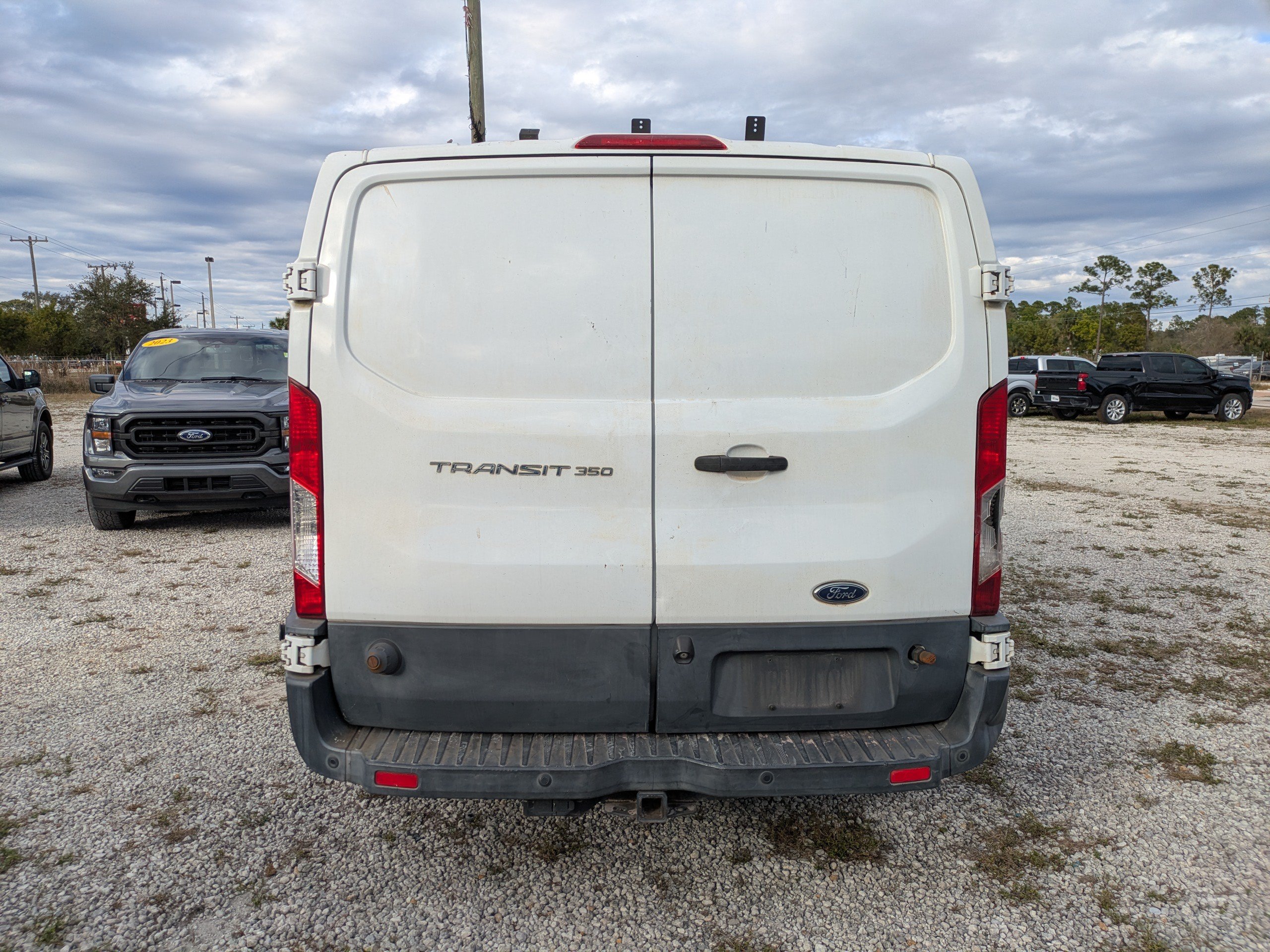 Used 2015 Ford Transit 350 148 Low Roof RWD image 5