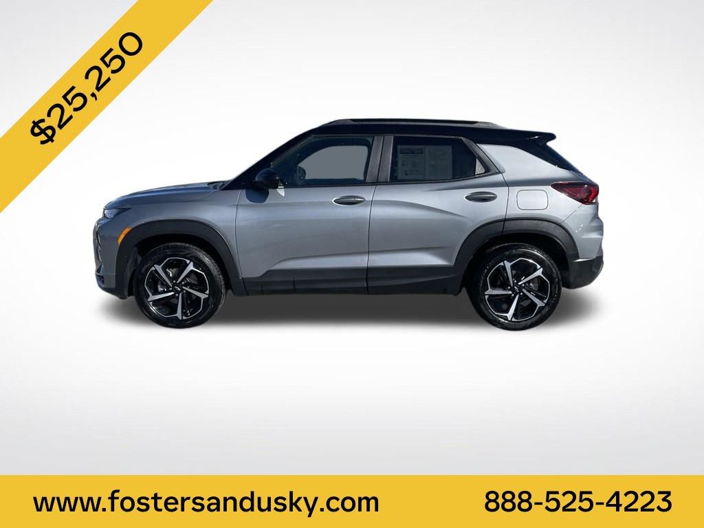 Used 2023 Chevrolet TrailBlazer RS w/ Convenience Package image 2