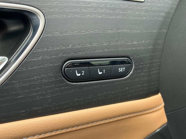 Used 2025 INFINITI QX80 Sensory AWD/4WD image 35