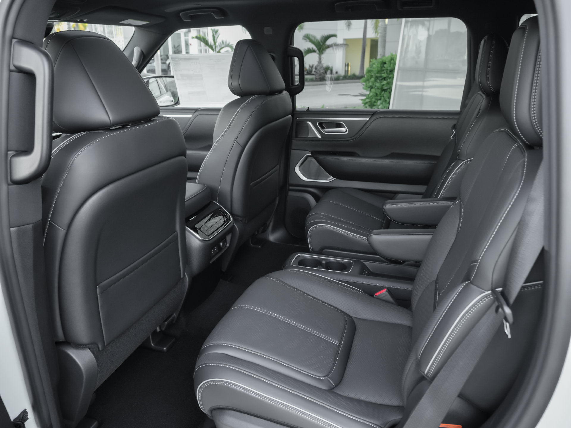 New 2027 INFINITI QX80 Sensory AWD/4WD image 5