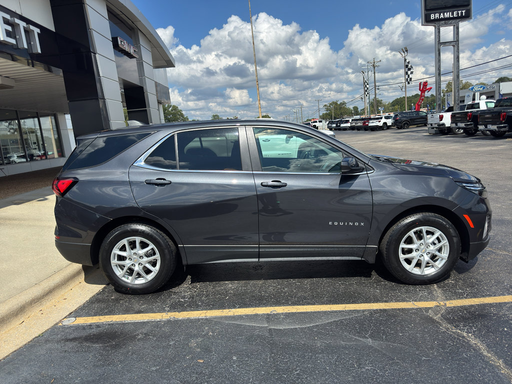 Used 2022 Chevrolet Equinox LT image 4