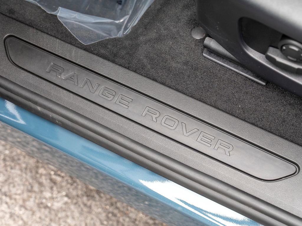 Certified 2026 Land Rover Range Rover Evoque S image 16