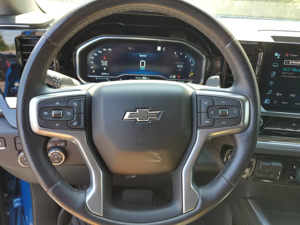 Used 2022 Chevrolet Silverado 1500 RST AWD/4WD image 20