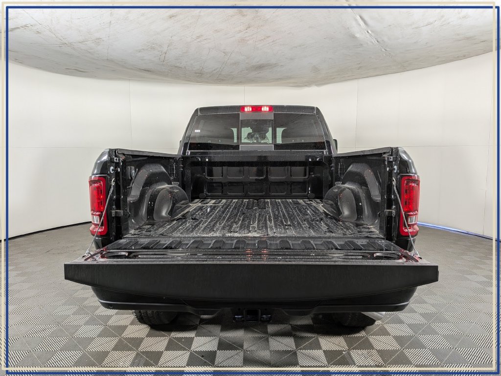 New 2026 RAM 2500 Tradesman AWD/4WD image 9