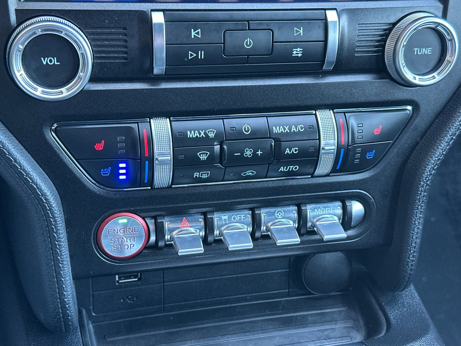 Certified 2022 Ford Mustang Premium image 20