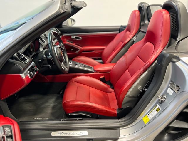 Used 2017 Porsche 718 Boxster S image 22