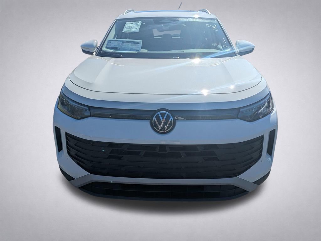 New 2026 Volkswagen Tiguan SE AWD/4WD image 8