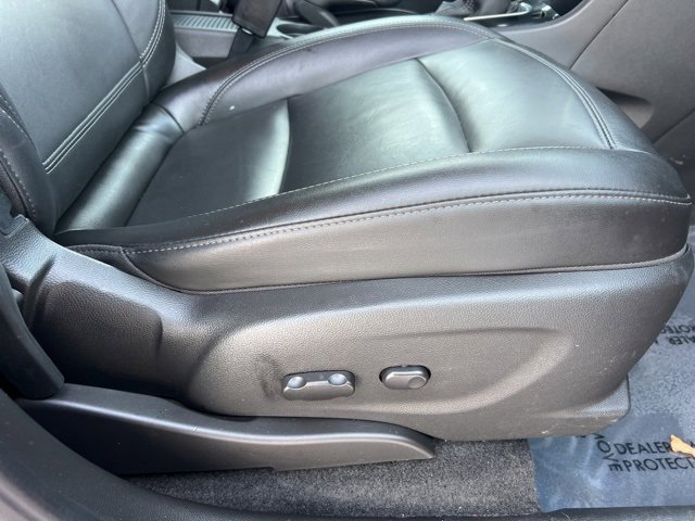 Used 2018 Buick Encore Premium image 12