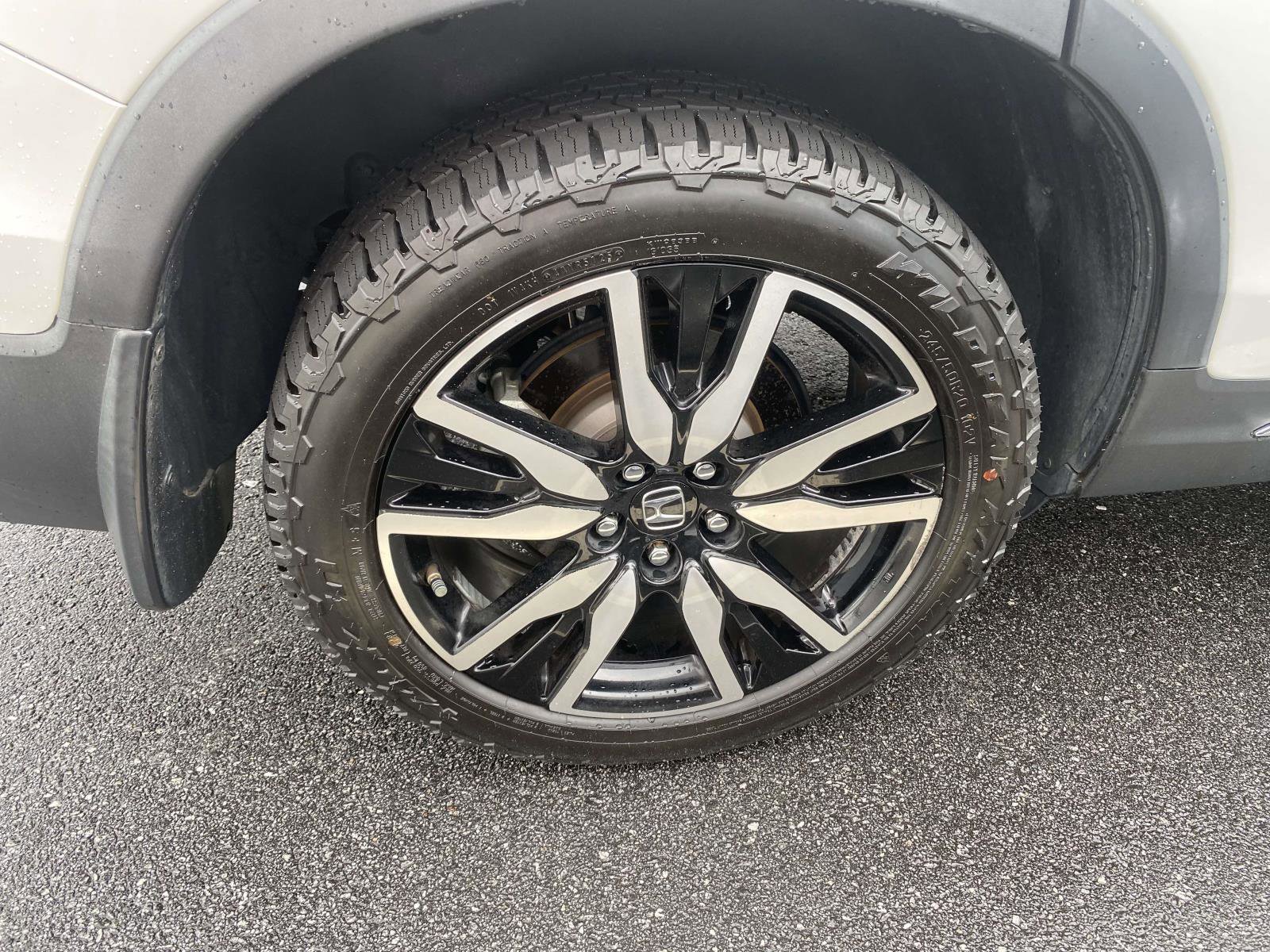 Used 2022 Honda Pilot Touring image 8