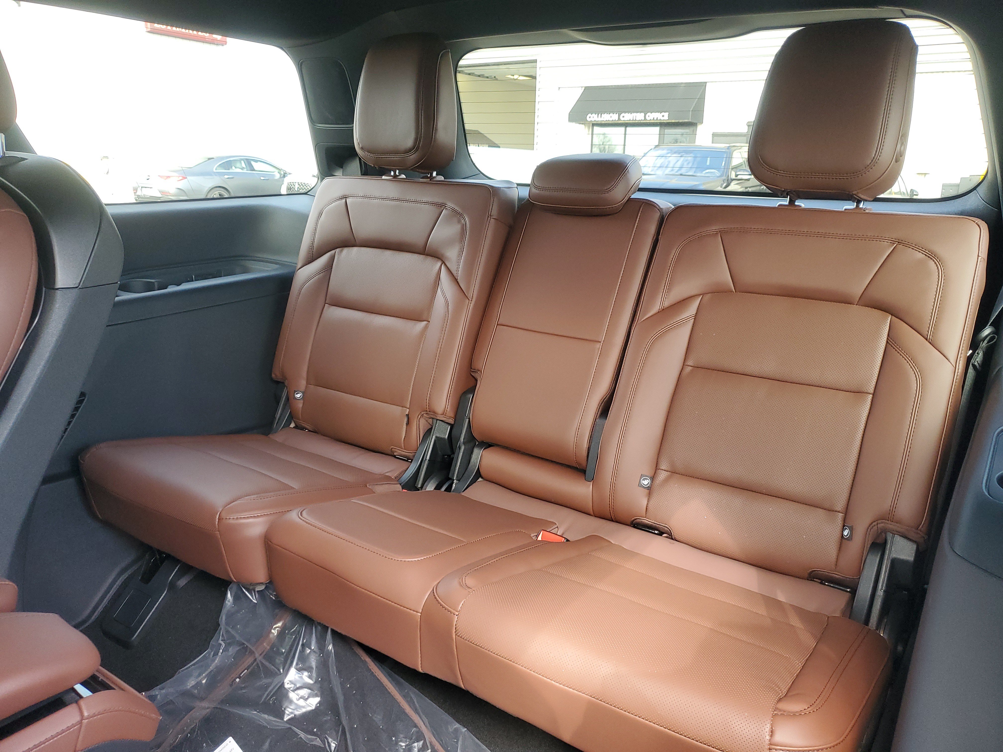 New 2026 Lincoln Navigator Reserve AWD/4WD image 19