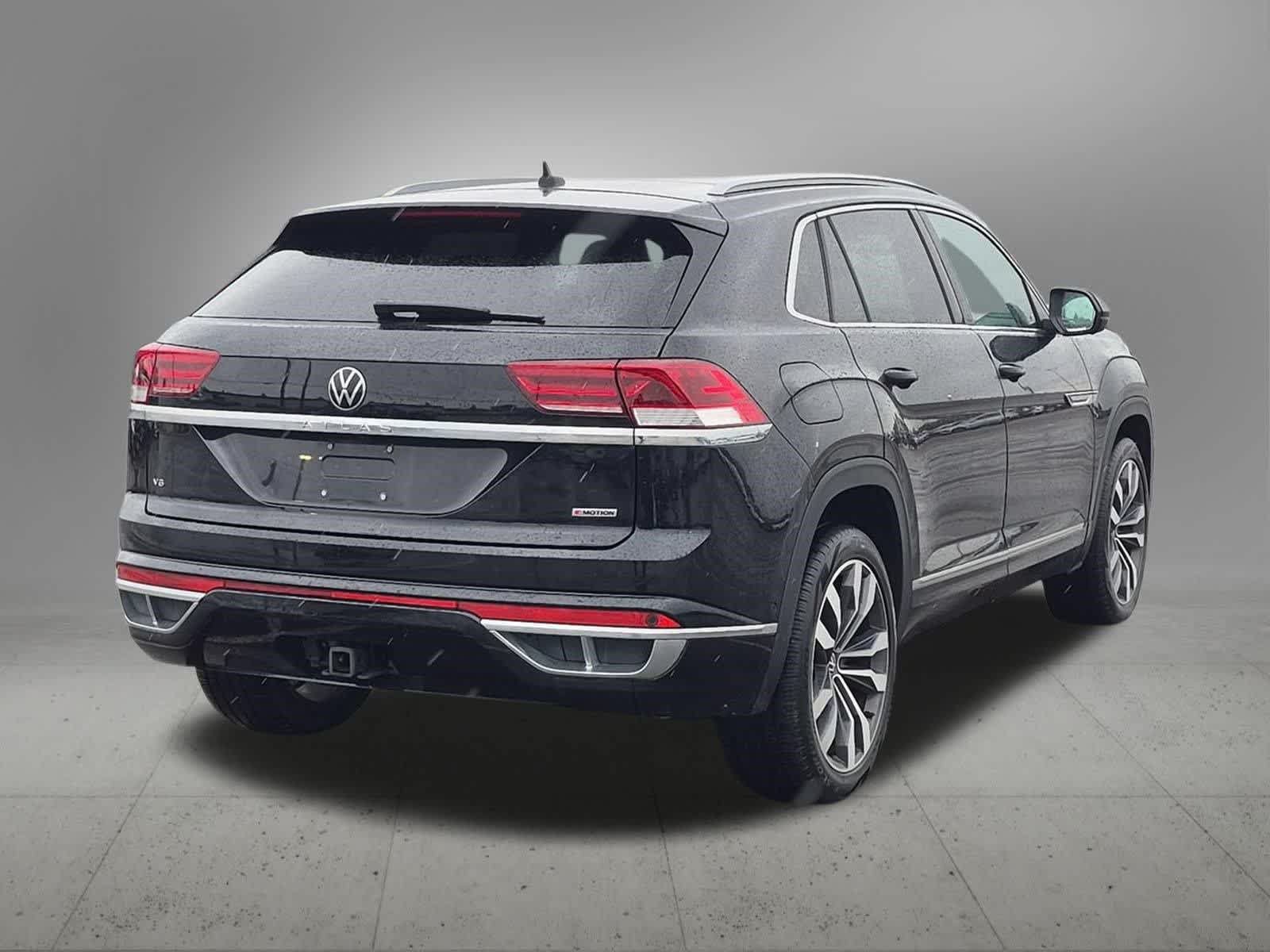 Used 2022 Volkswagen Atlas Cross Sport SEL Premium R-Line AWD/4WD image 6
