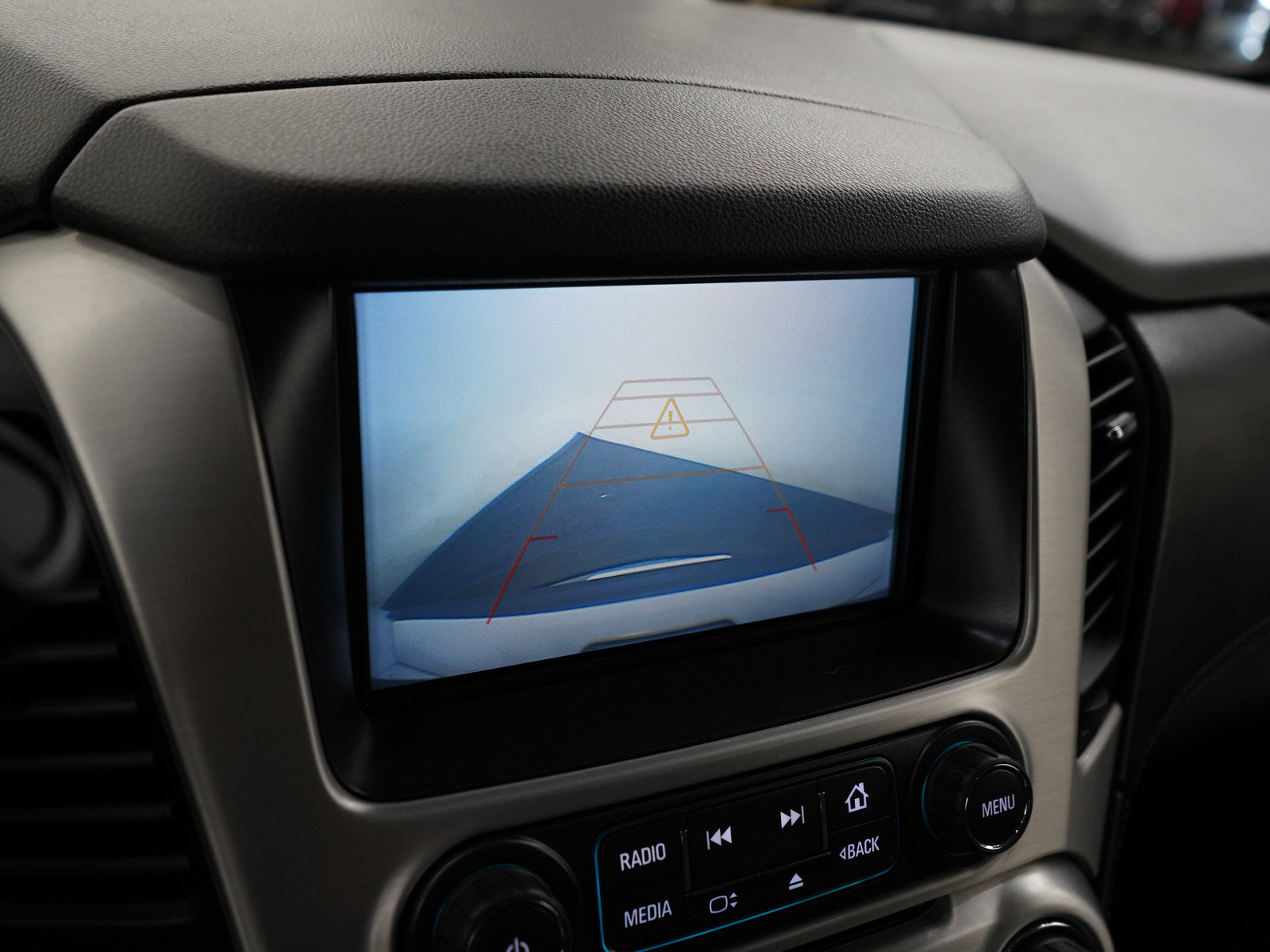 Used 2019 GMC Yukon SLE w/ SLE Value Package AWD/4WD image 22