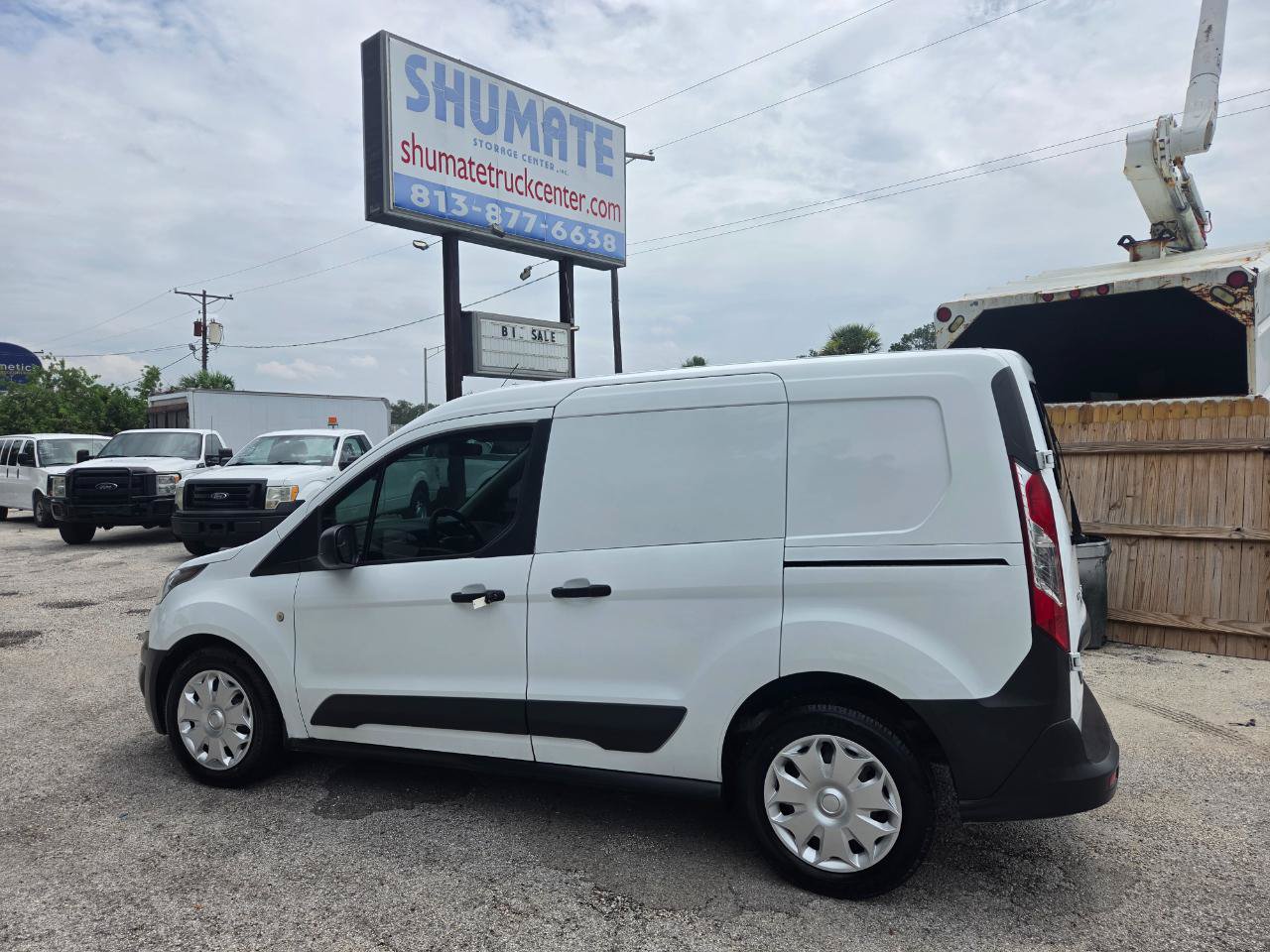 Used 2018 Ford Transit Connect XL FWD image 2