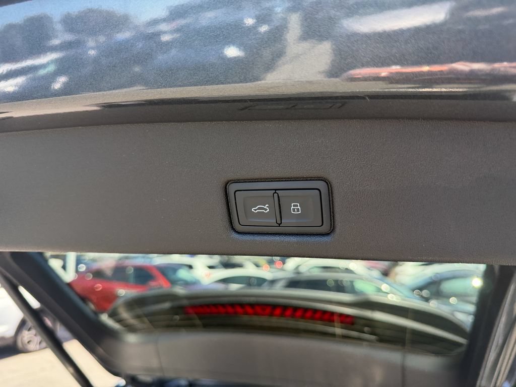 Used 2025 Audi Q5 Premium Plus AWD/4WD image 30