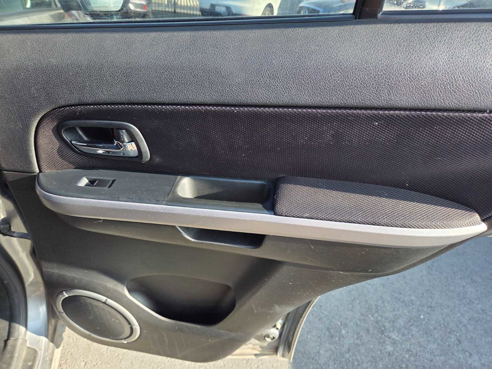 Used 2010 Suzuki Grand Vitara Premium image 12