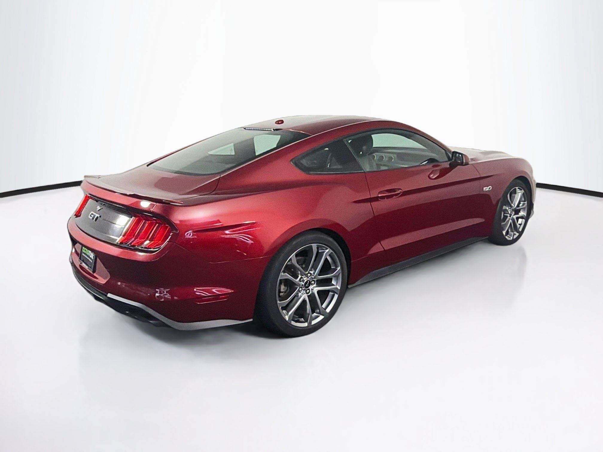 Used 2018 Ford Mustang GT Premium RWD image 9