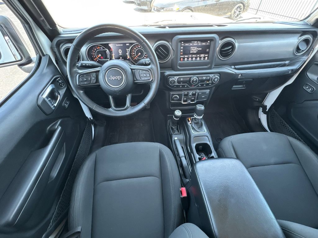 Used 2021 Jeep Gladiator Sport AWD/4WD image 23