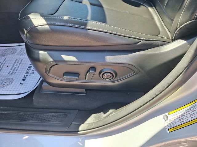 Used 2023 Jeep Grand Cherokee L Limited w/ Trailer Tow Group (B) AWD/4WD image 19