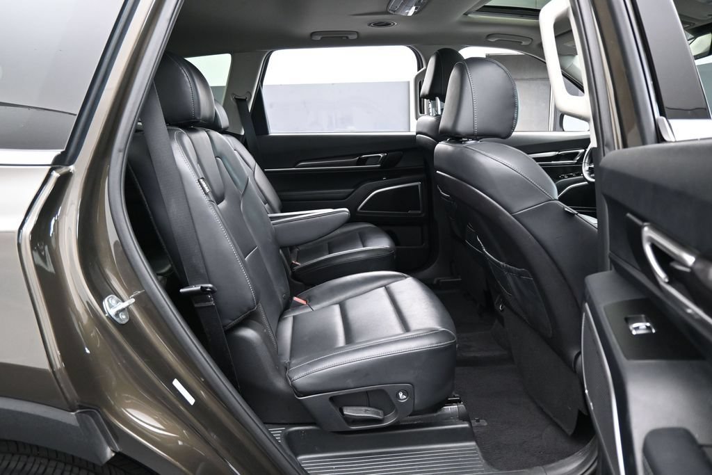 New 2024 Kia Telluride S w/ S Sunroof Package FWD image 35