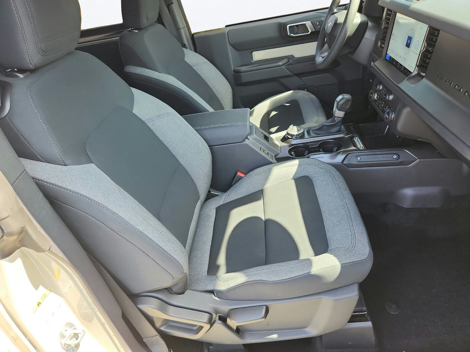 Used 2025 Ford Bronco 2-Door AWD/4WD image 24