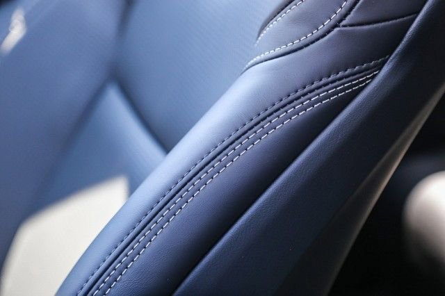 New 2025 Volvo XC60 T8 Ultra w/ Protection Package Premier image 25