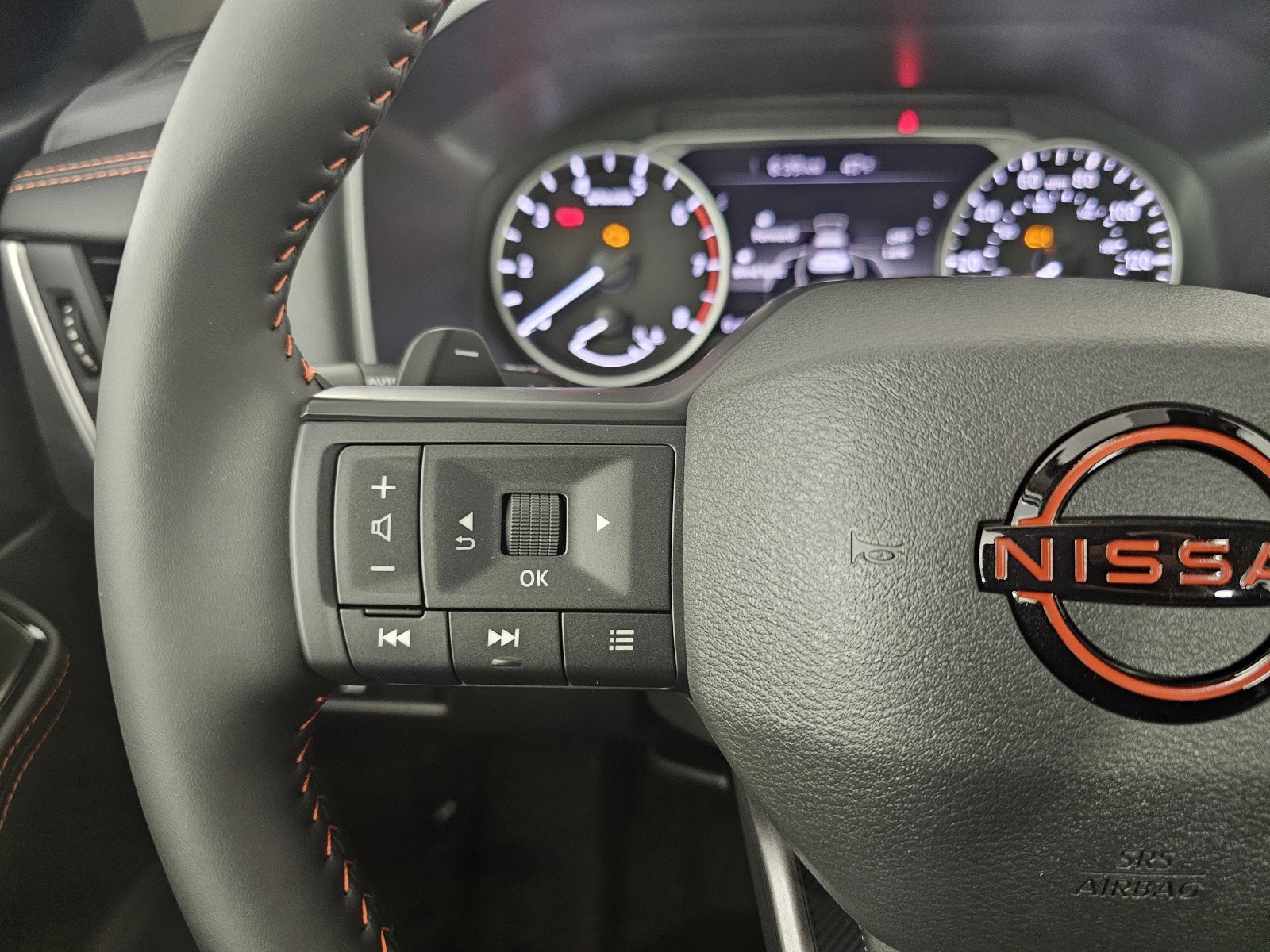New 2026 Nissan Rogue SV image 30