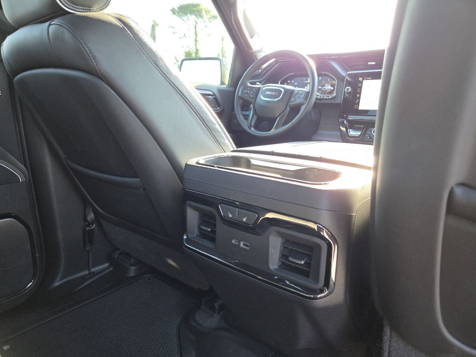 Used 2024 GMC Sierra 1500 AT4X image 29
