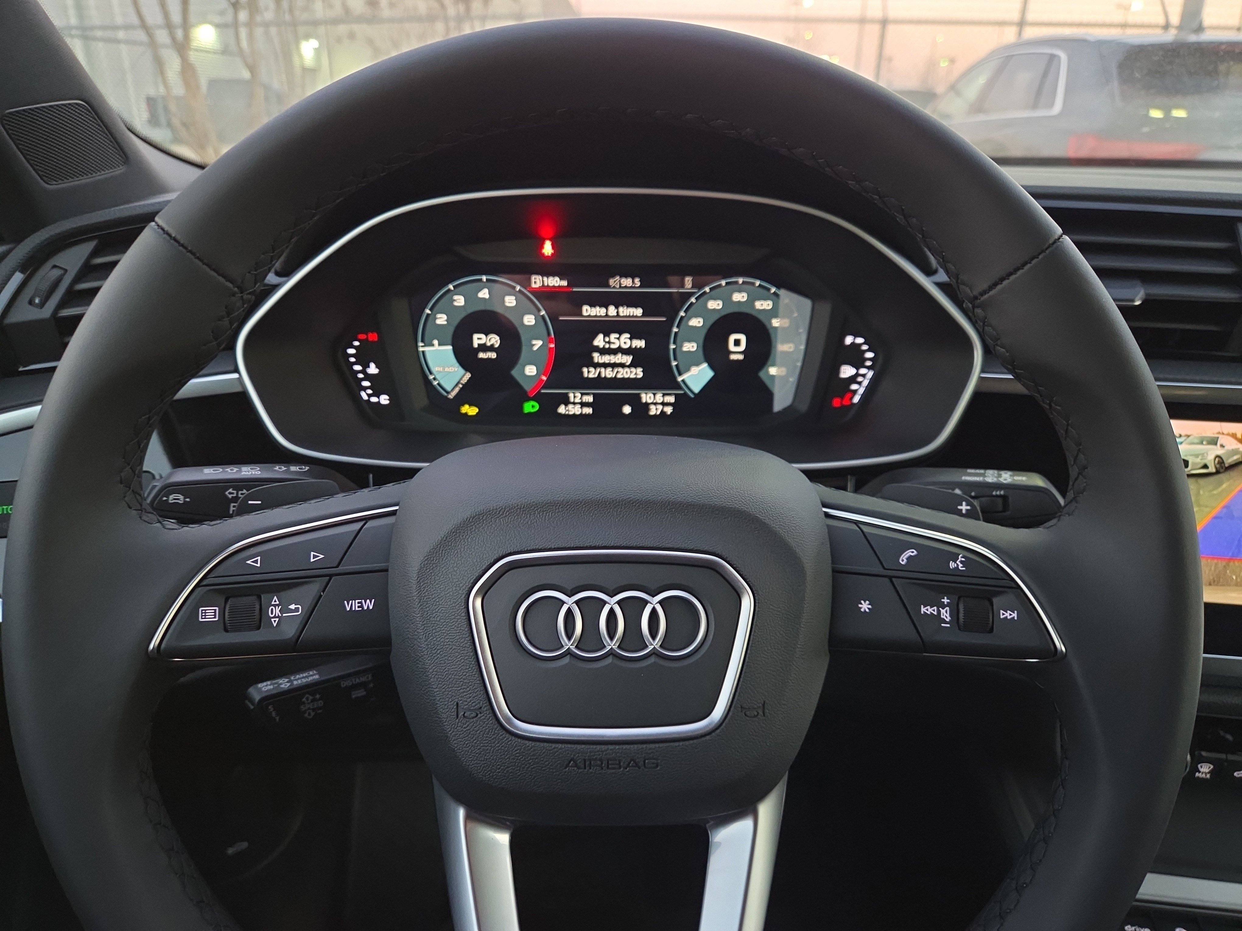 New 2025 Audi Q3 2.0T Premium image 9
