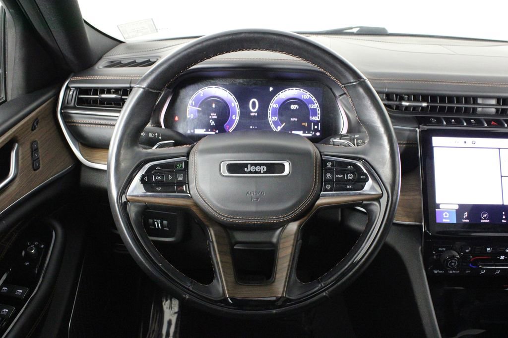 Used 2021 Jeep Grand Cherokee L Summit w/ Advanced Protech Group IV image 34