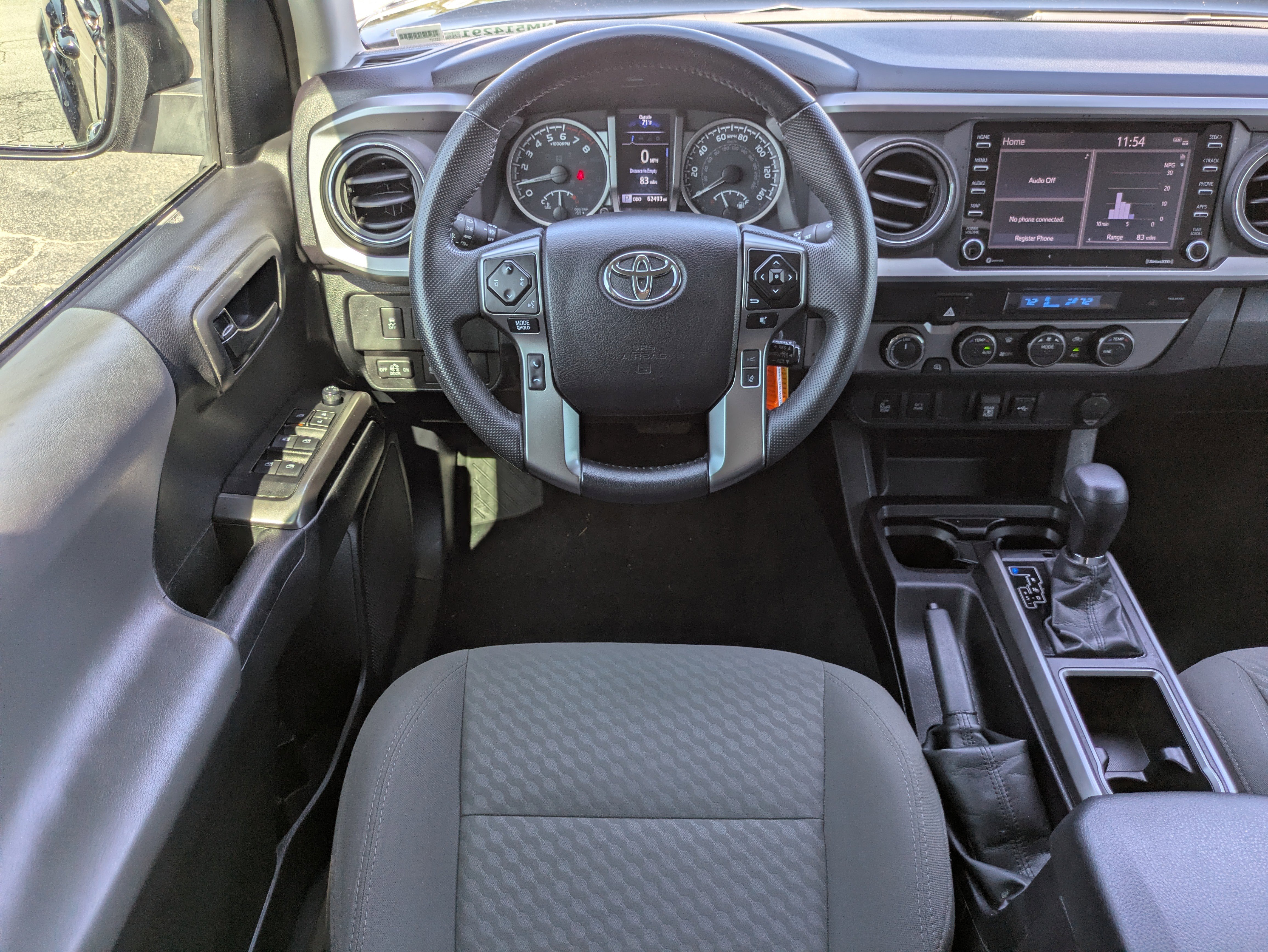 Used 2022 Toyota Tacoma SR5 w/ Technology Package image 4
