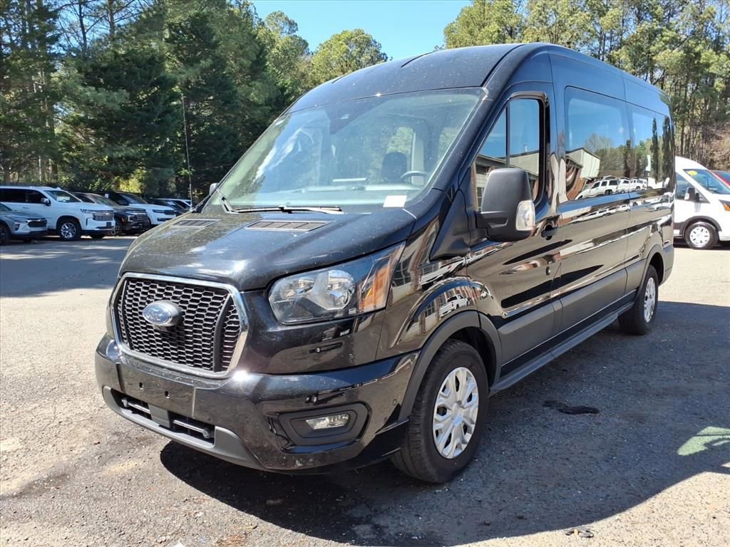 Used 2023 Ford Transit 350 XLT image 26