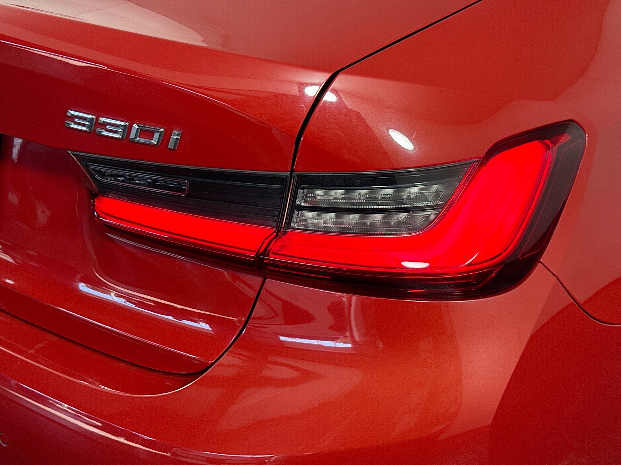 Used 2019 BMW 330i Sedan w/ Convenience Package image 34