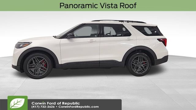 Certified 2025 Ford Explorer ST w/ Sun And Sound Package image 5