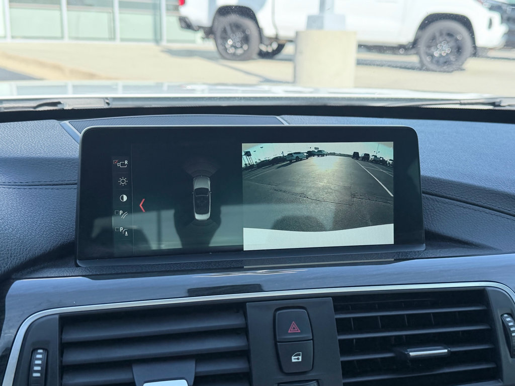 Used 2018 BMW 430i Convertible image 18