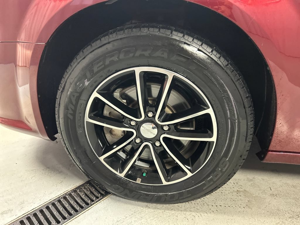 Used 2018 Dodge Grand Caravan GT FWD image 9
