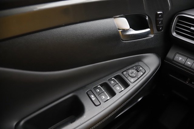 Used 2022 Hyundai Santa Fe Limited image 23
