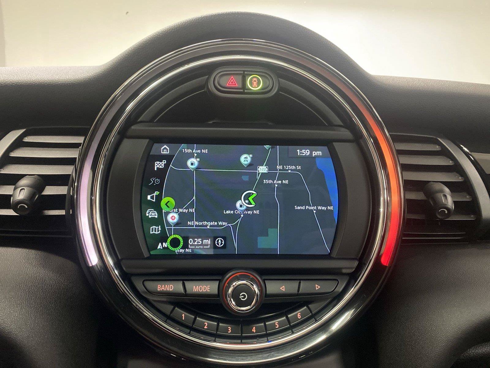 Used 2021 MINI Cooper 2-Door Hardtop w/ 6.5" Touchscreen Package FWD image 24
