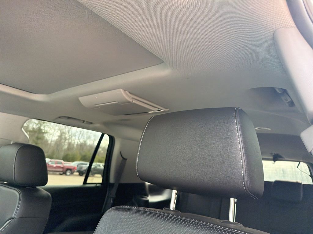 Used 2019 Chevrolet Tahoe Premier AWD/4WD image 19