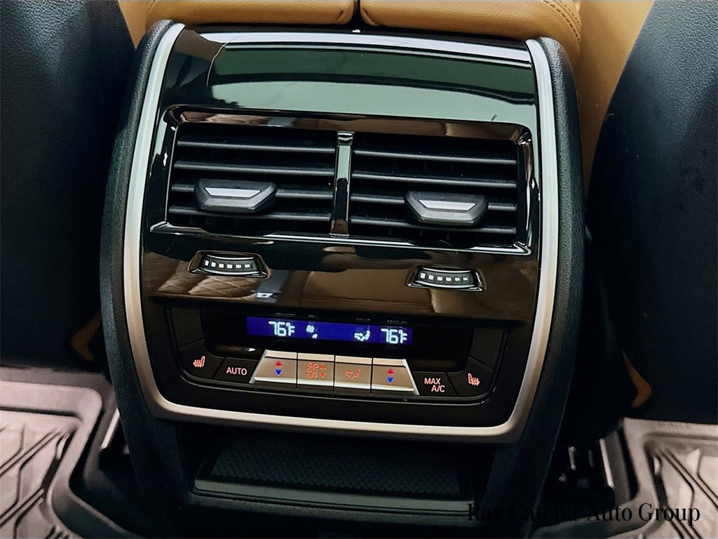 Used 2023 BMW X5 xDrive40i w/ Premium Package image 26