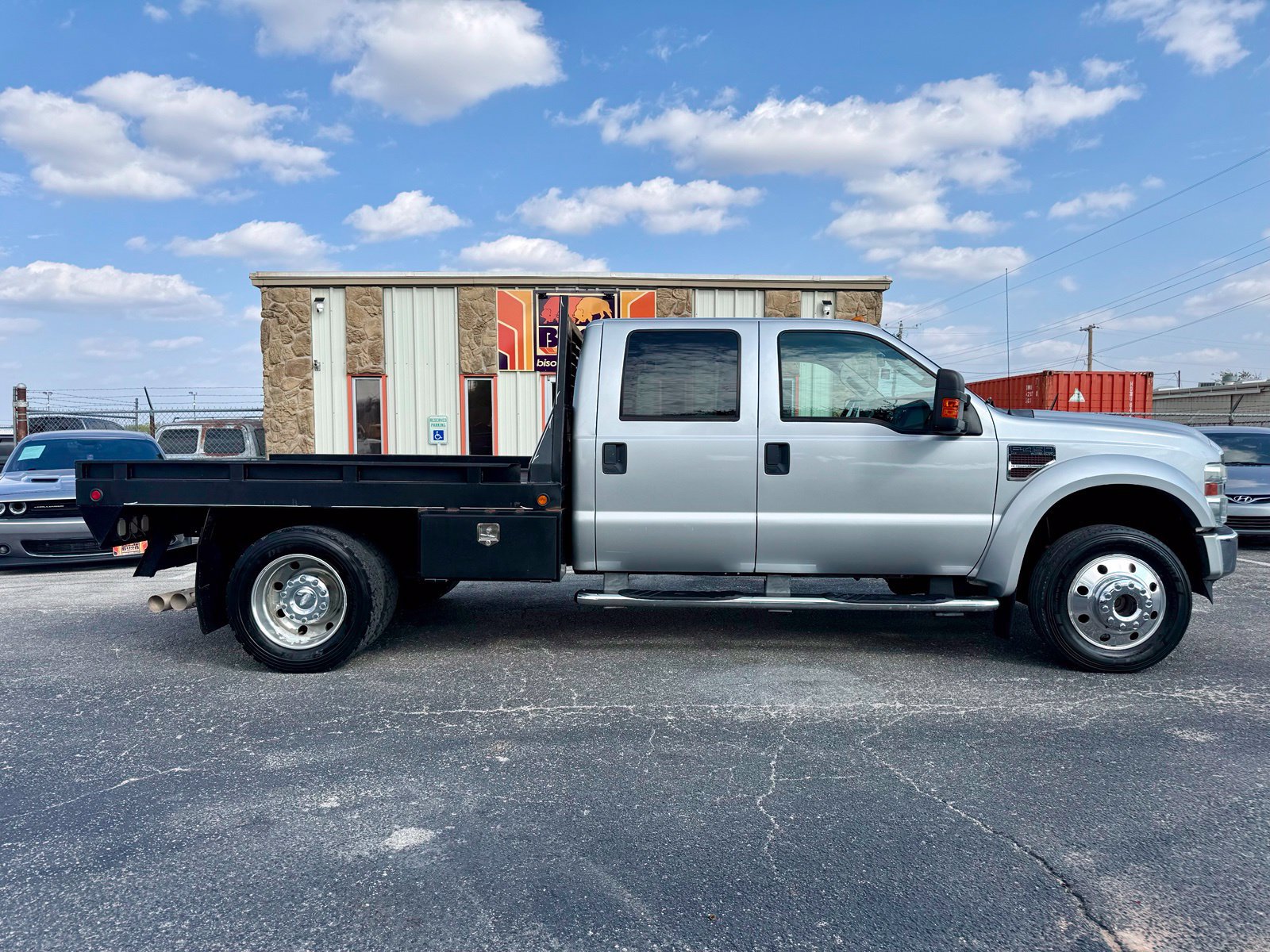 Used 2009 Ford F450 XLT AWD/4WD image 2