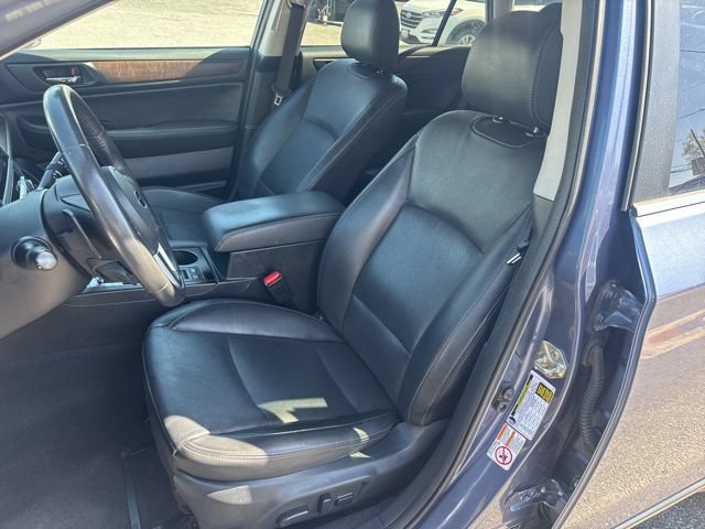 Used 2016 Subaru Outback 3.6R Limited AWD/4WD image 10
