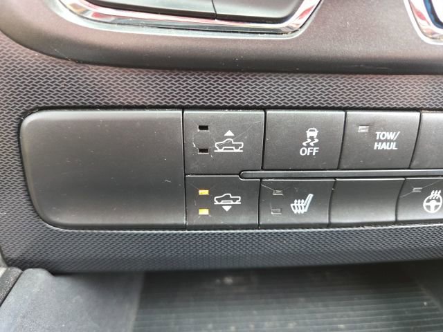 Used 2018 RAM 1500 Rebel w/ Luxury Group image 12