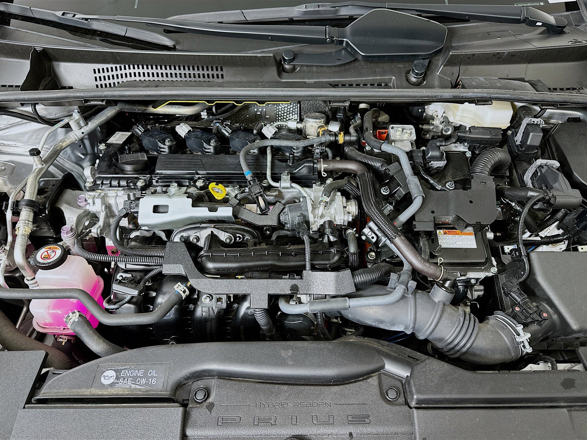 Used 2024 Toyota Prius LE image 31