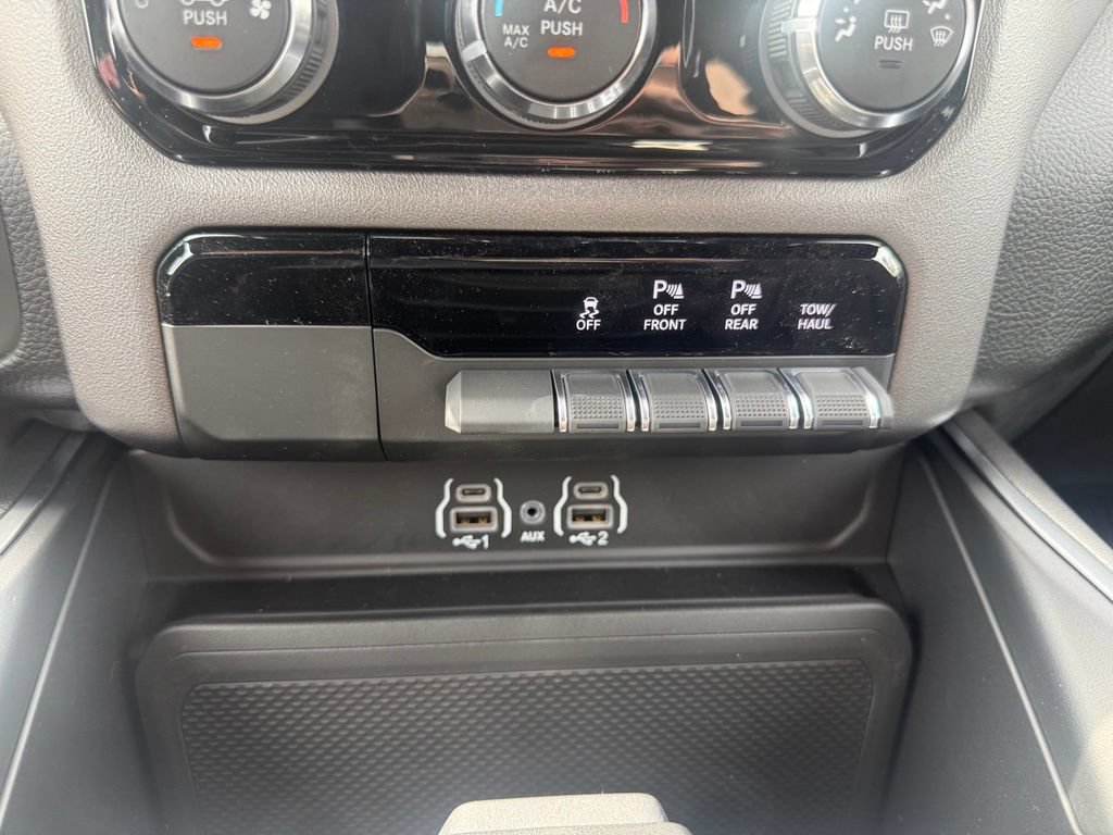 New 2026 RAM 1500 Big Horn w/ Back Country Package AWD/4WD image 18