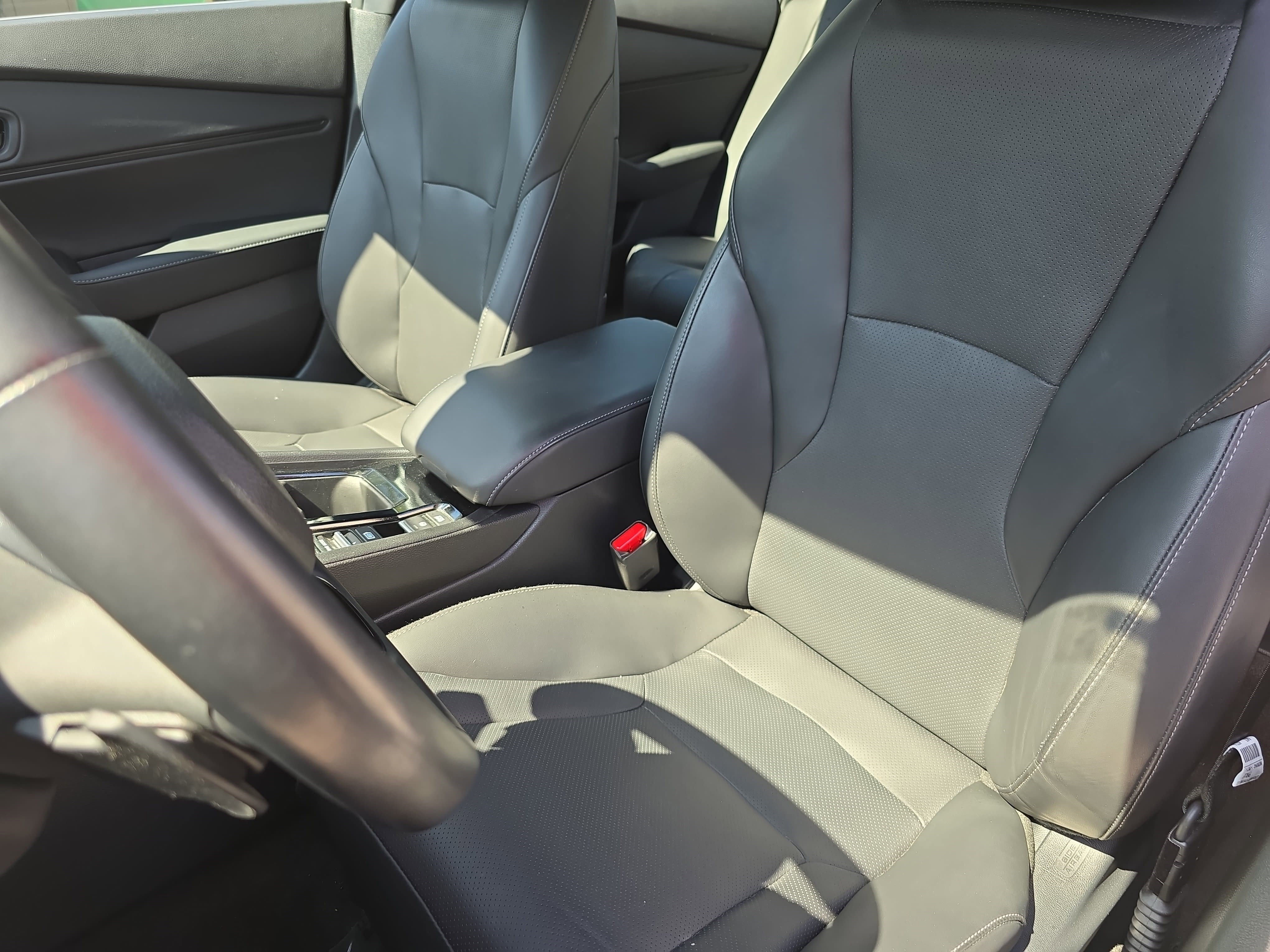 Used 2024 Honda Accord Sport image 15